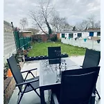 Budget Stay For Max 2Ppl