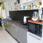 Studio With Kitchen, Shower Garden