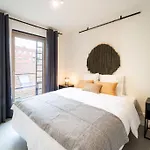 Beautiful 1Br Apartment In Antwerp