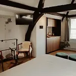 A Place Antwerp - Boutique Suites & Flats - Oude Koornmarkt 1