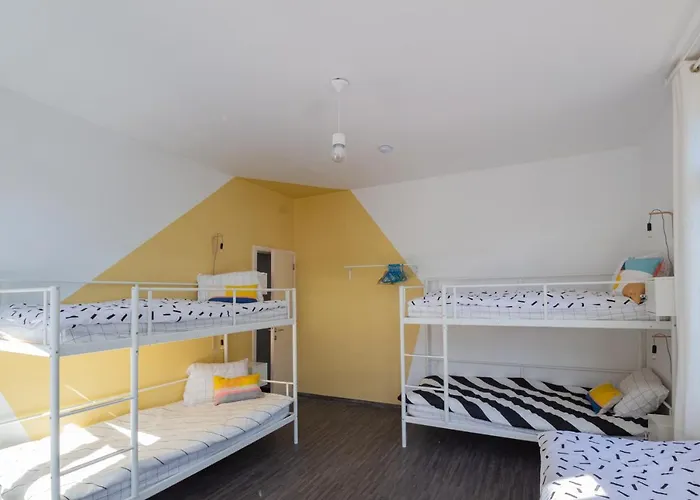 Cosy & Homey Rumpusroom Guesthouse