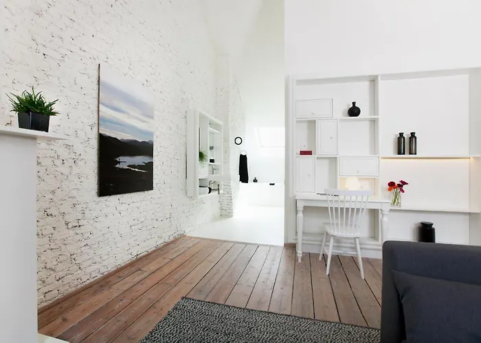 Maison Nationale City Flats & Suites