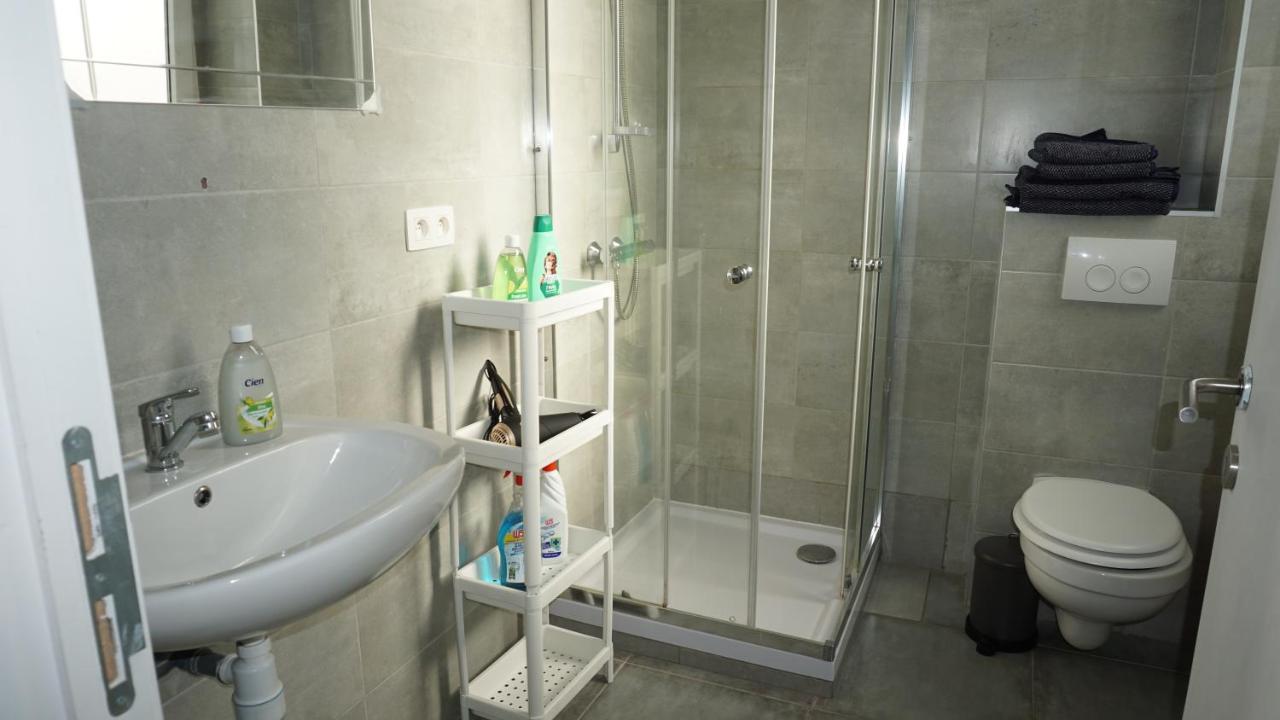Roosevelt Apartments. Appartement *