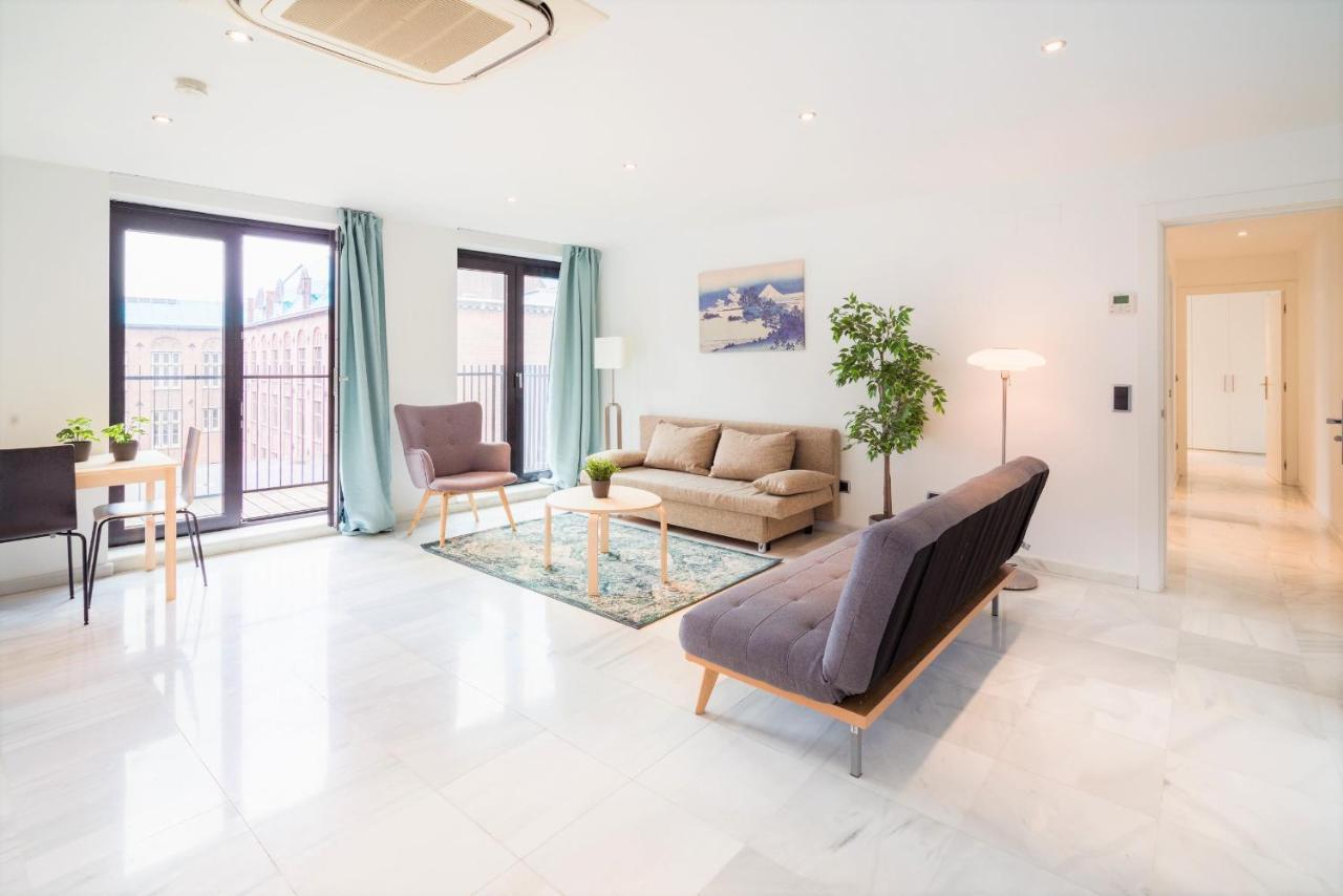 The Marble Apartment *