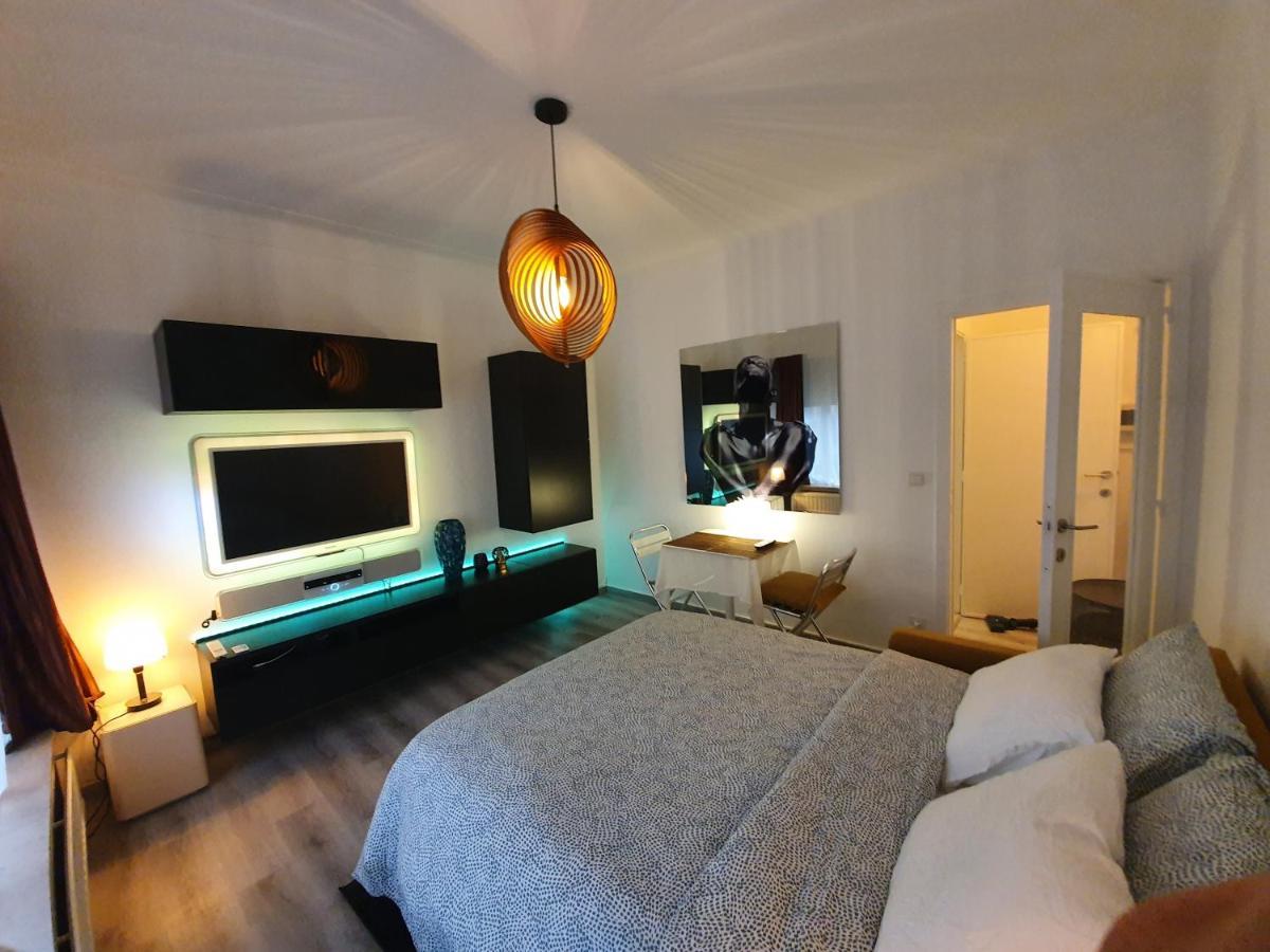 Apartment Cosy Corner In Quiet Suburb - Cars Allowed