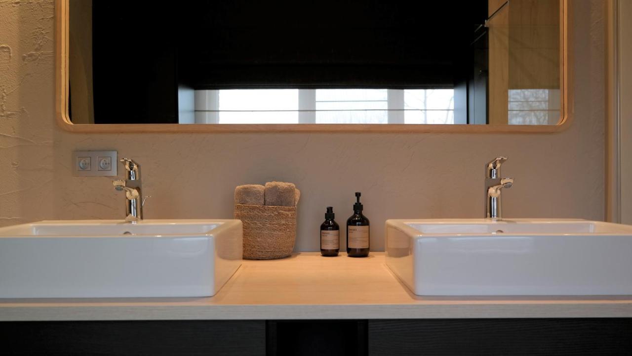 Apartment Terbekehof Business In Wilrijk-antwerp Antwerp