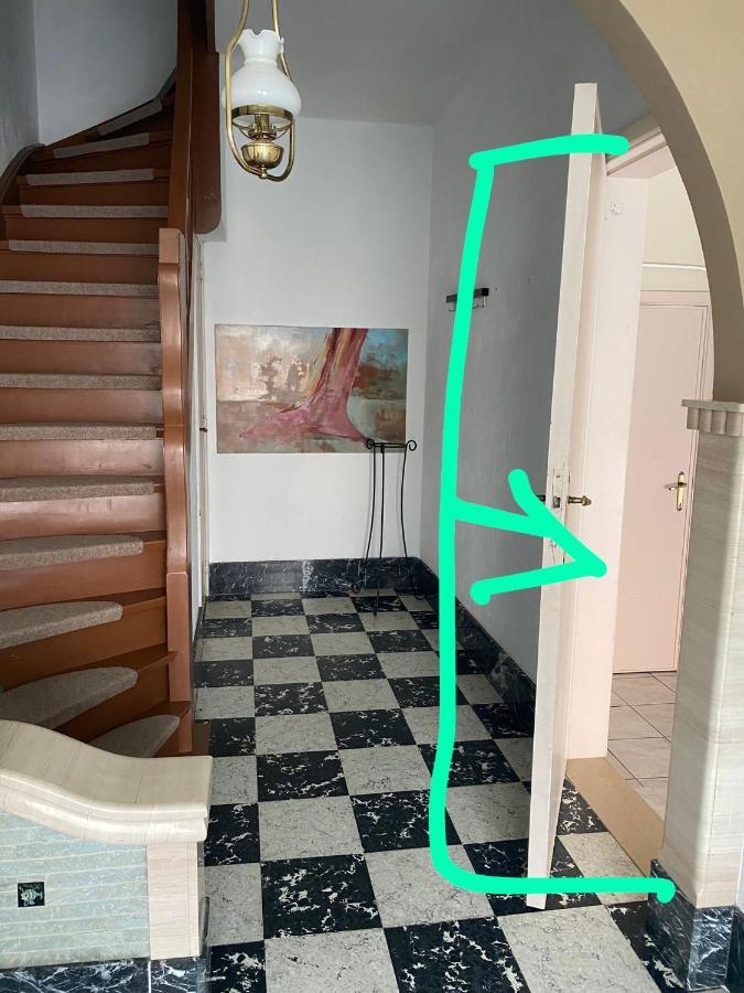 Budget Stay For Max 2Ppl Guest house *
