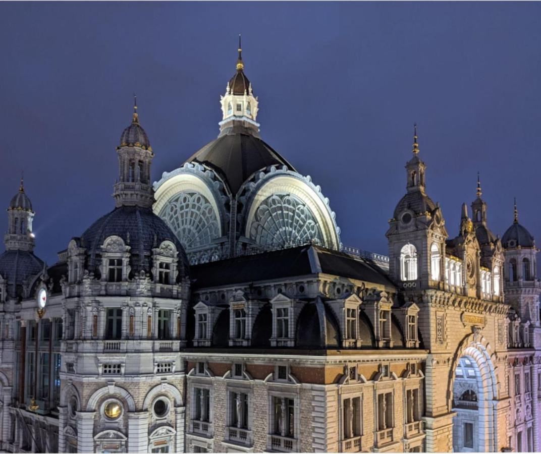 Royal Diamond @ Station * Antwerpen