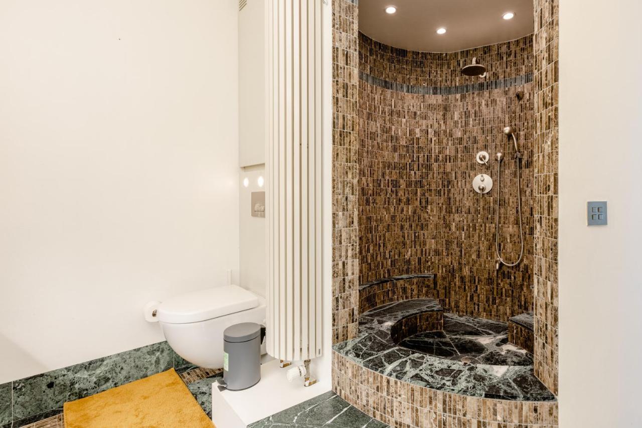 Luxe With Parking & Garden In Wilrijk Antwerpen