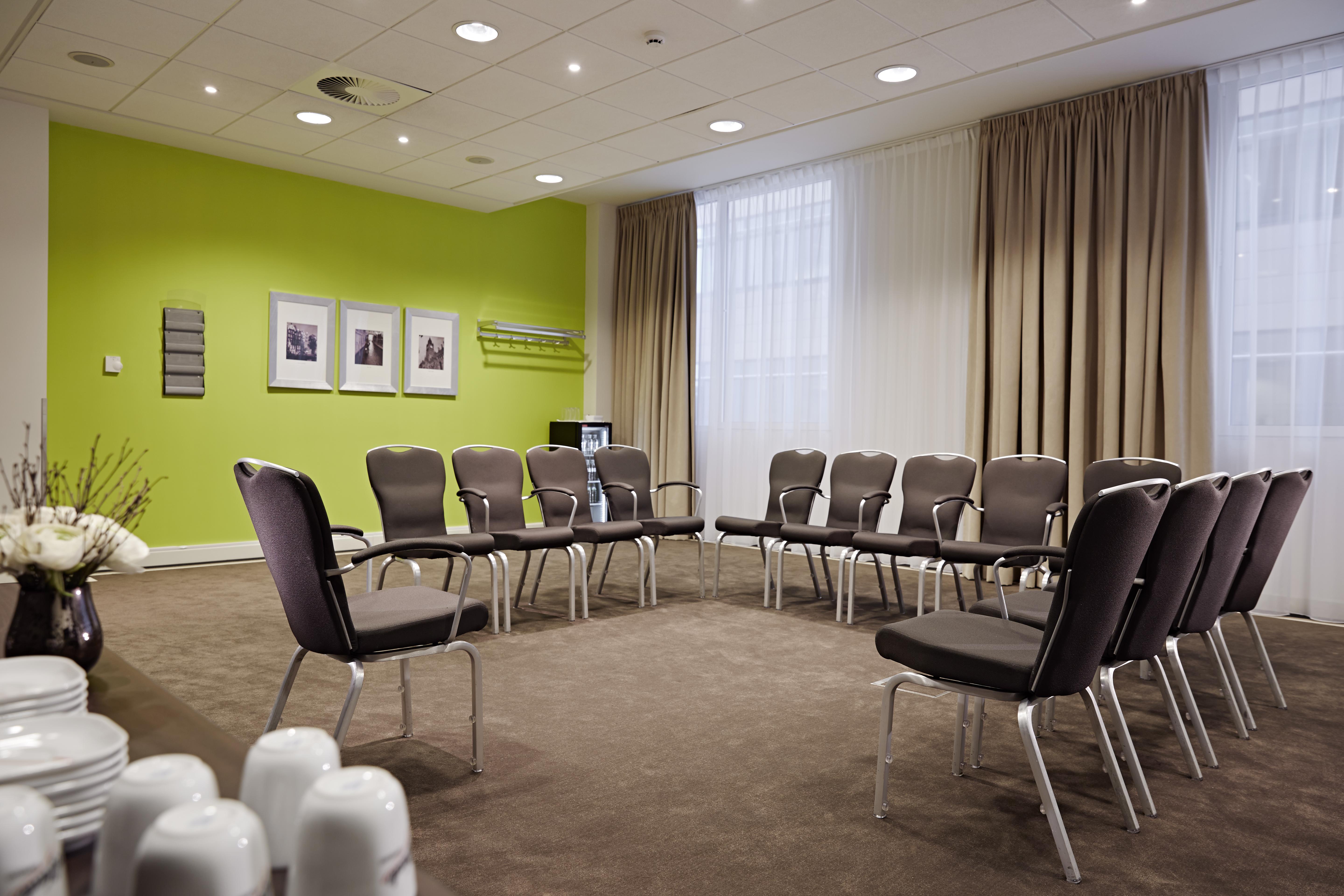 Hotel Lindner Antwerp, Part Of Jdv By Hyatt Antwerp
