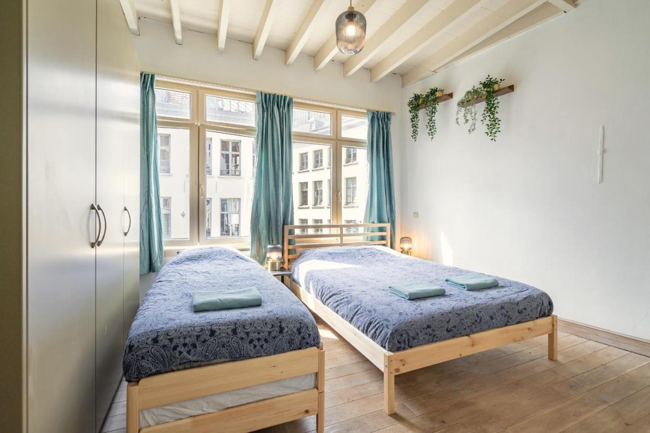 Tempel Triplex & Duplex At Historic Heart Of Appartement Antwerpen