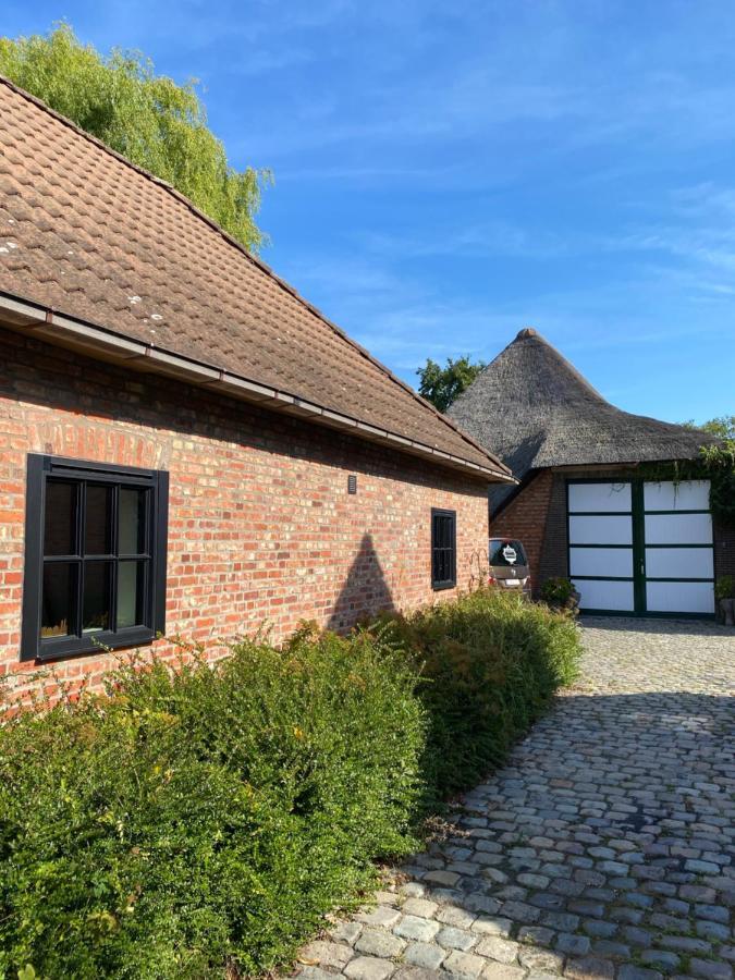 Bed & Breakfast Sint-mariaburg 4*