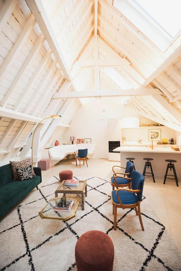 Oever House Apartment