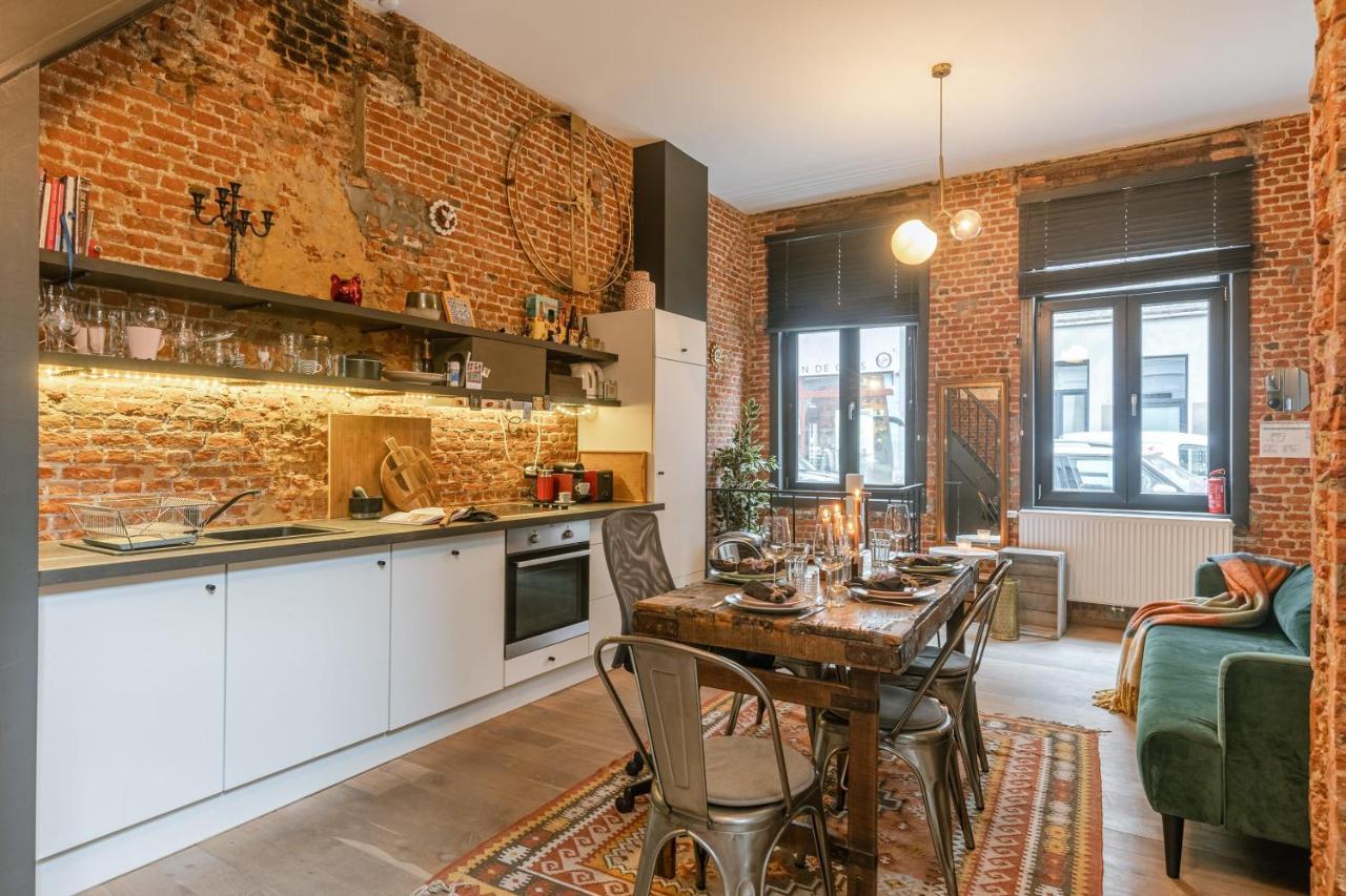 Cozy With Terrace In The Heart Of