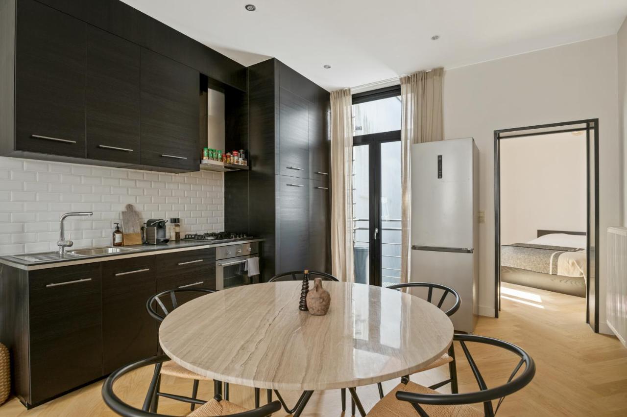 Zuid's Charming Gem Apt Apartment *