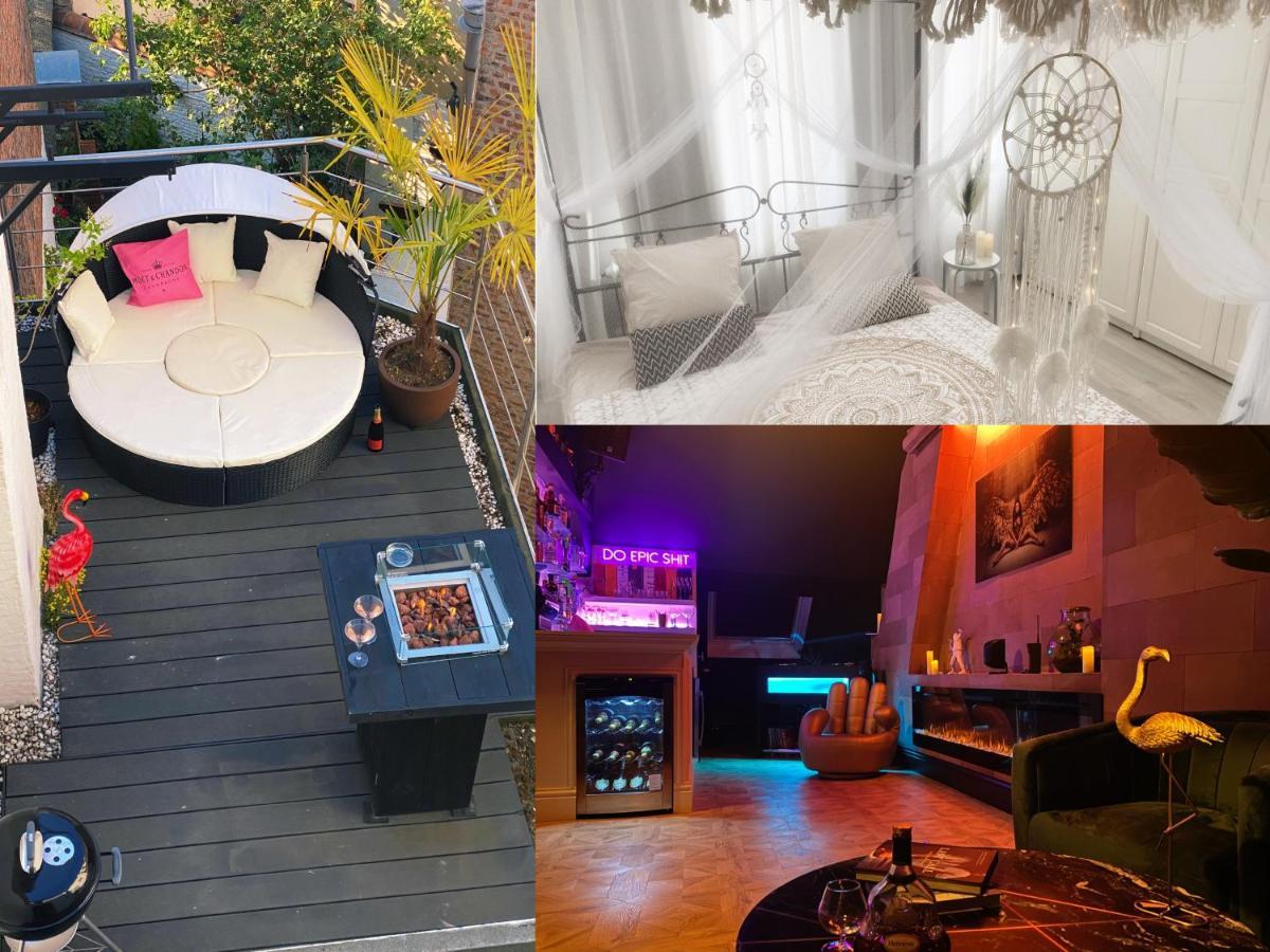 Loco Paradiso - Two Kingsize Beds, Outdoor Terrace, Dj Booth, Bar, Cinema, Bathtub, Kitchen, Airco Apartment *