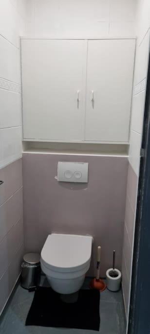 Worker's - 2 Bedrooms & Court Yard - Smooth Appartement