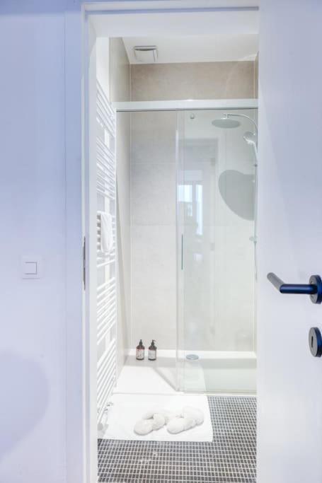 2-br Haven In Antwerpen