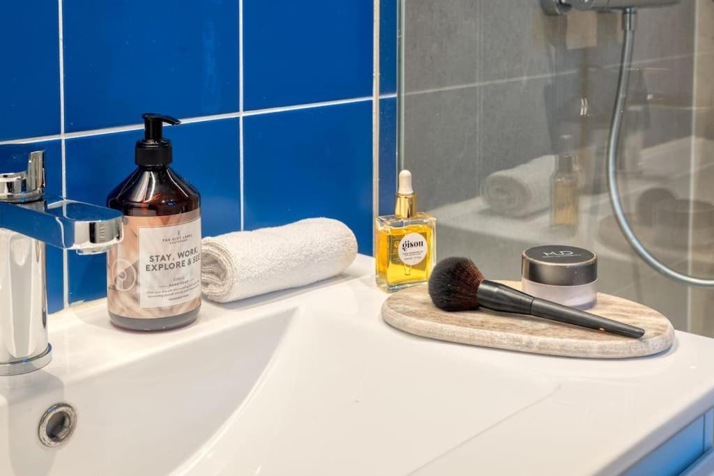 2-br Haven In Antwerpen