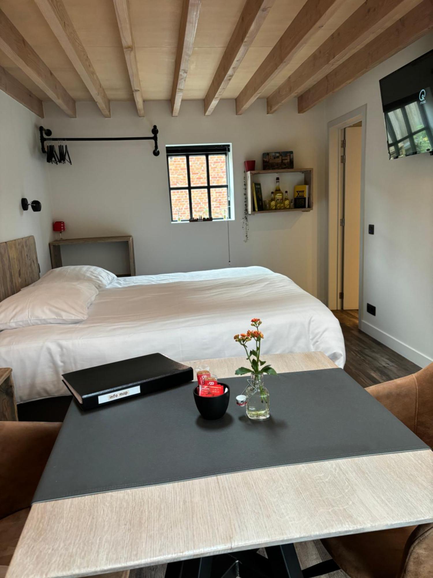 Sint-mariaburg Bed & Breakfast 4*
