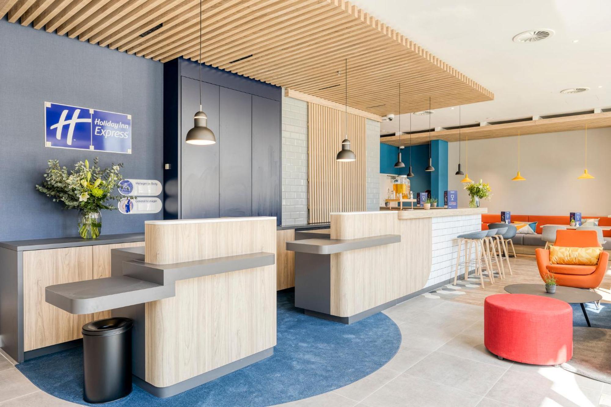 Hotel Express - Centre By Ihg