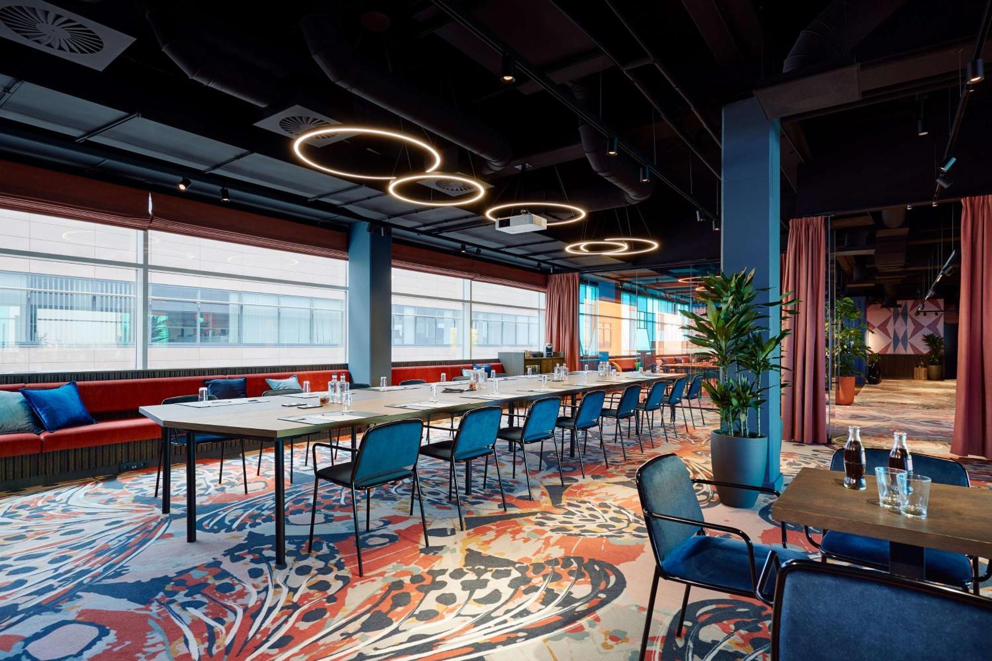 Hotel Lindner Antwerp, Part Of Jdv By Hyatt Antwerp