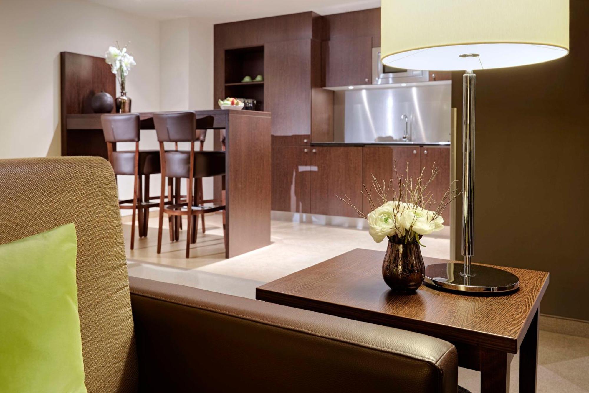 Lindner Antwerp, Part Of Jdv By Hyatt 4* Antwerp