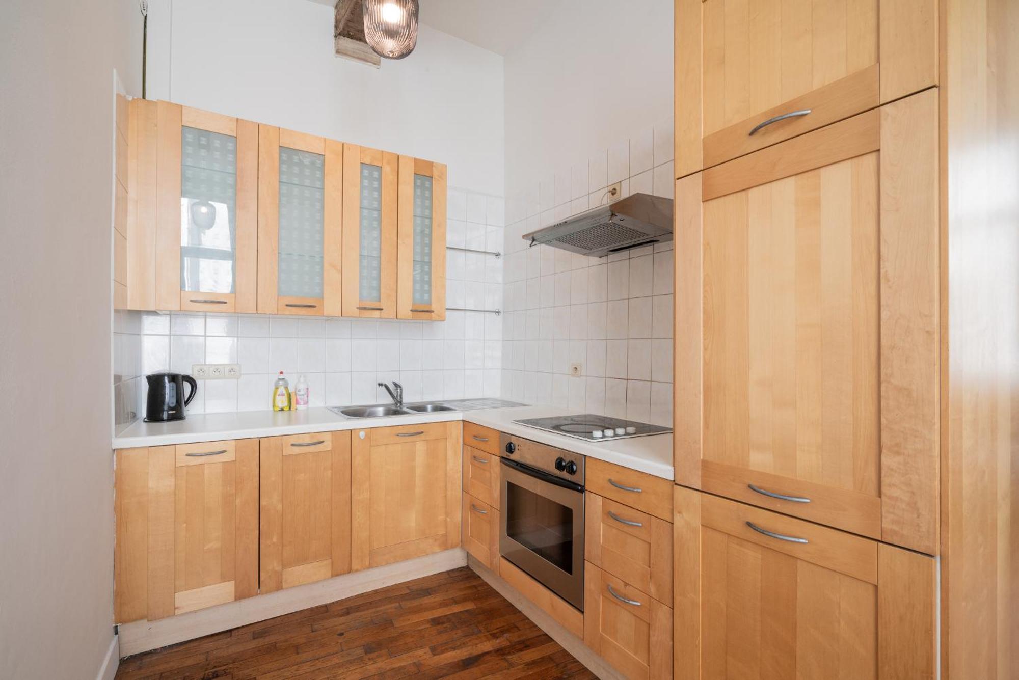Authentic In The Center Of Apartment *