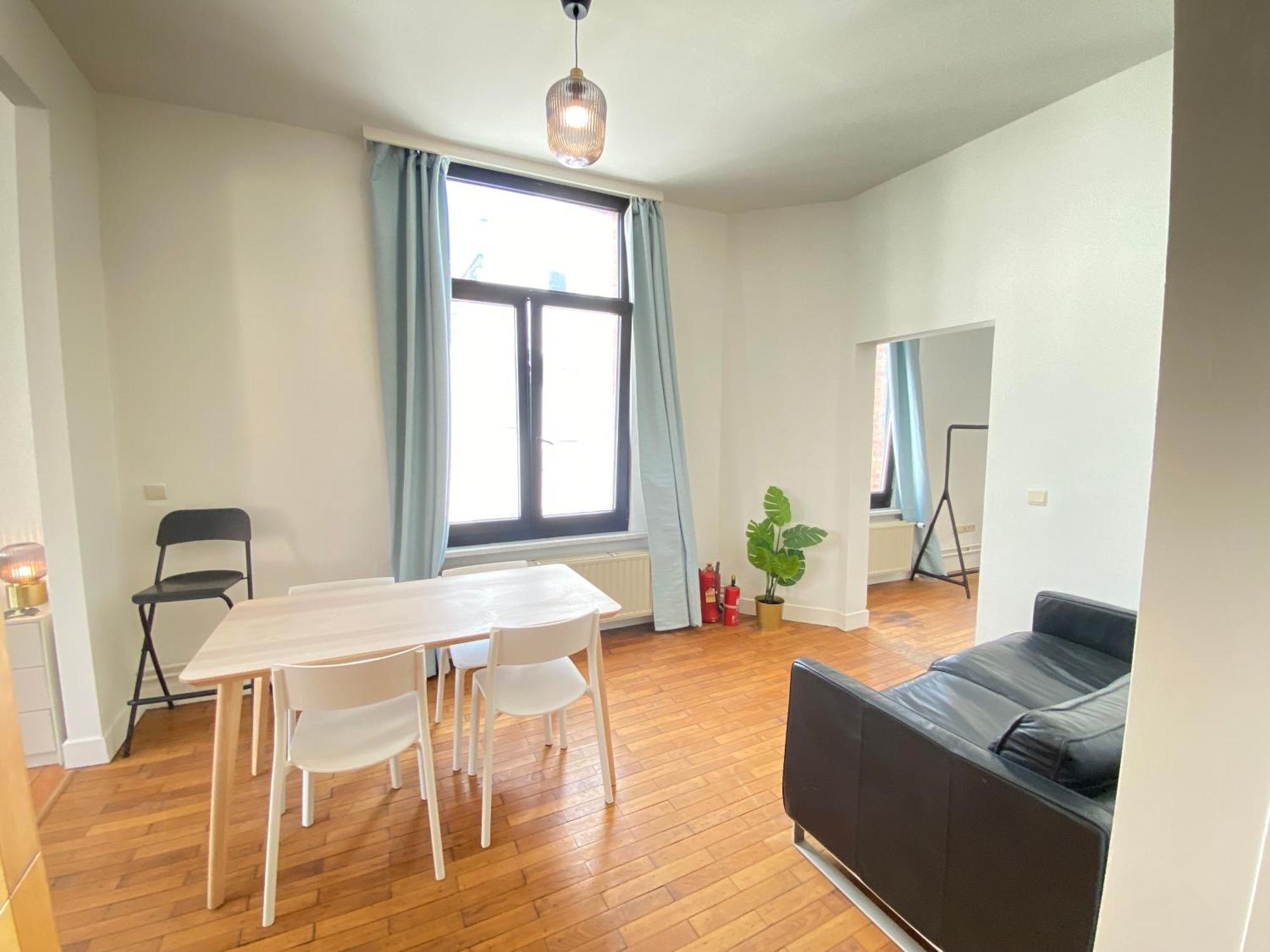 Apartment Authentic In The Center Of