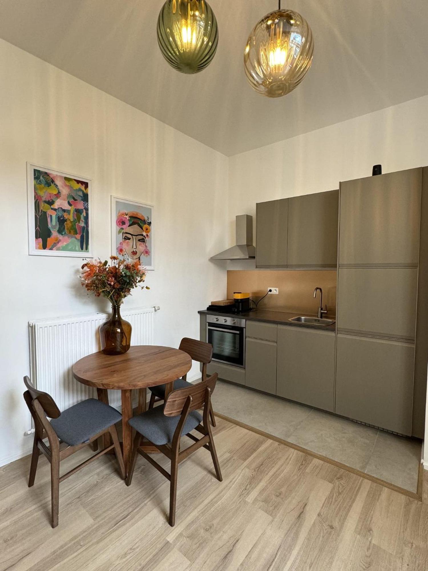 Apartment Luxury Suits Royal By Rikas Hotels