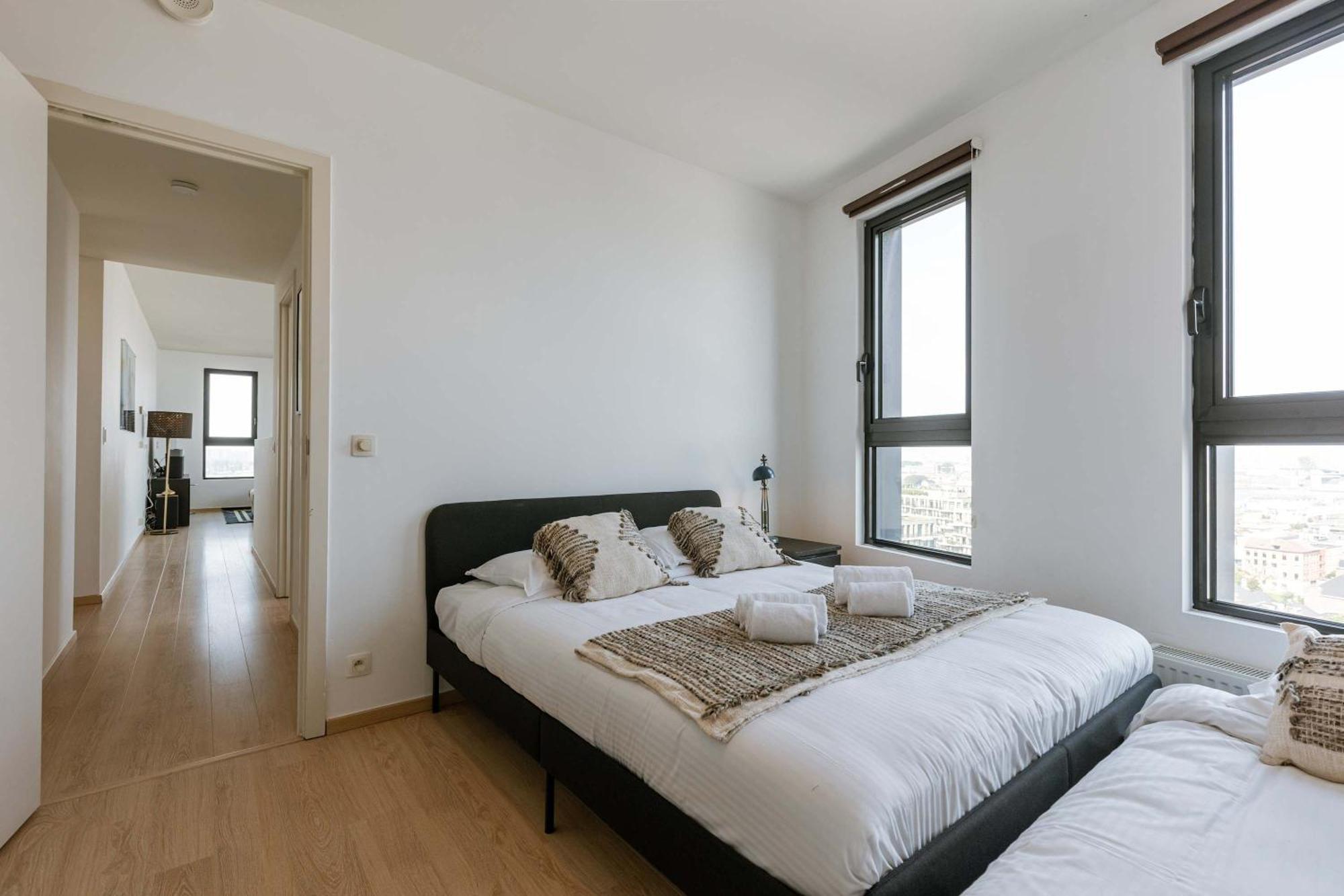 Huswell - Amazing In London Tower With Parking Apartment *