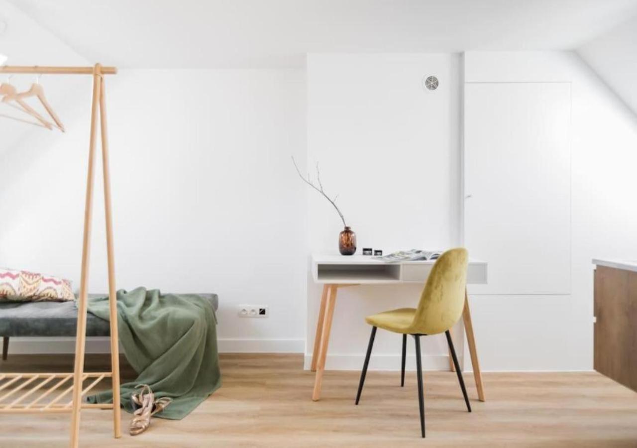 Charming House In Center Ferienhaus