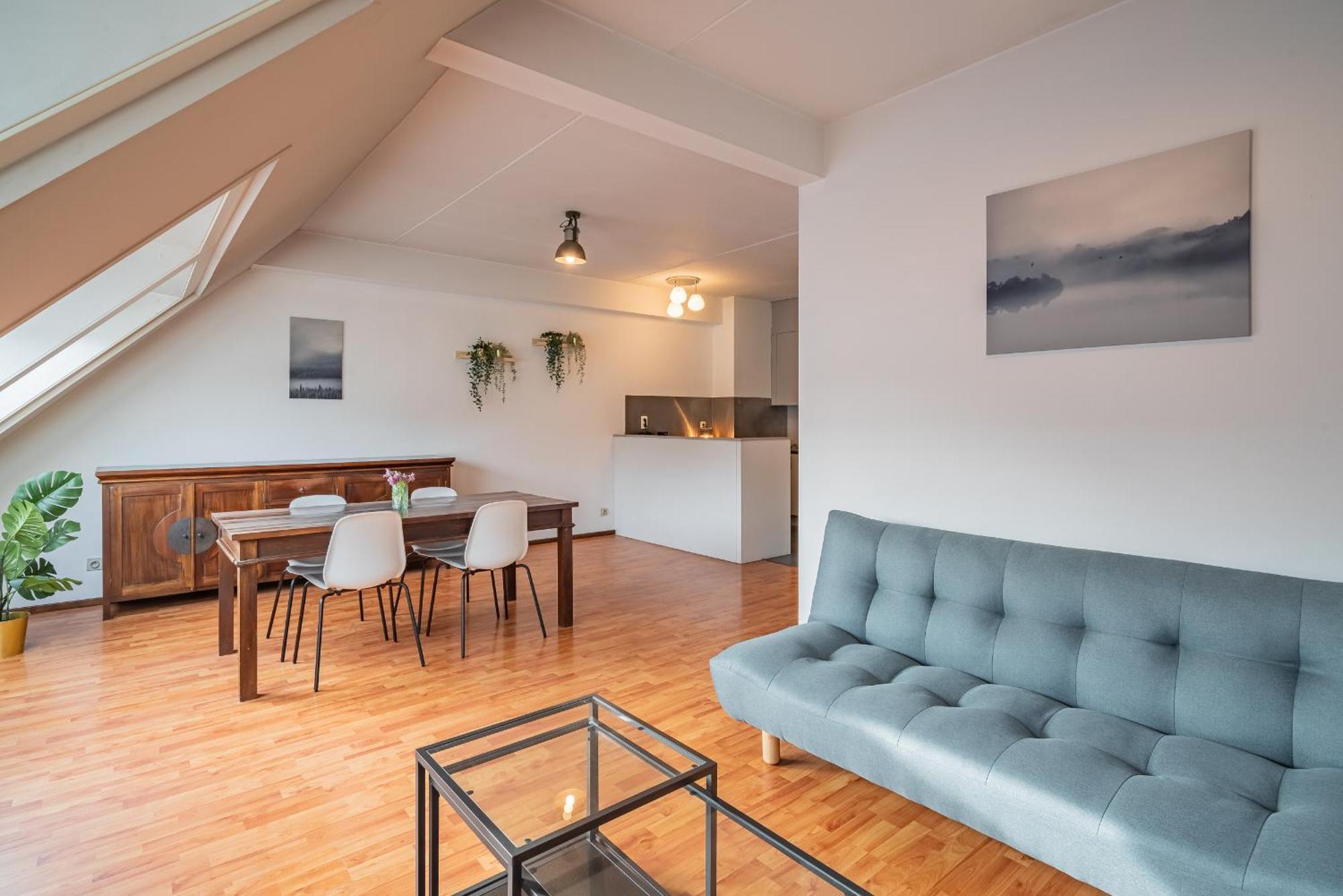 Bright In The Centre Of Appartement *