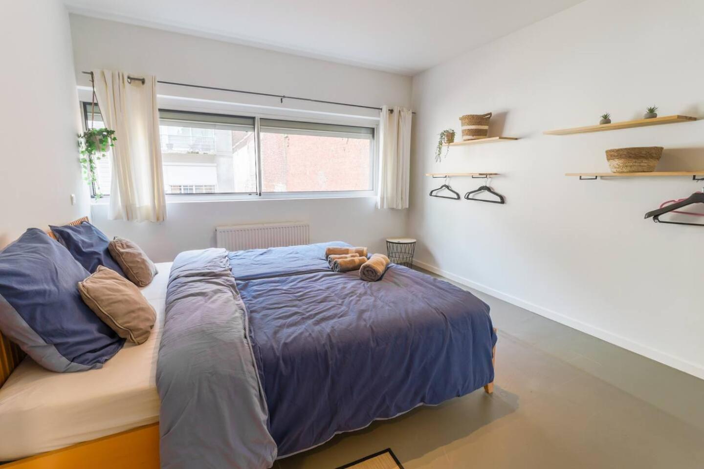 Scheldekaai * Antwerp