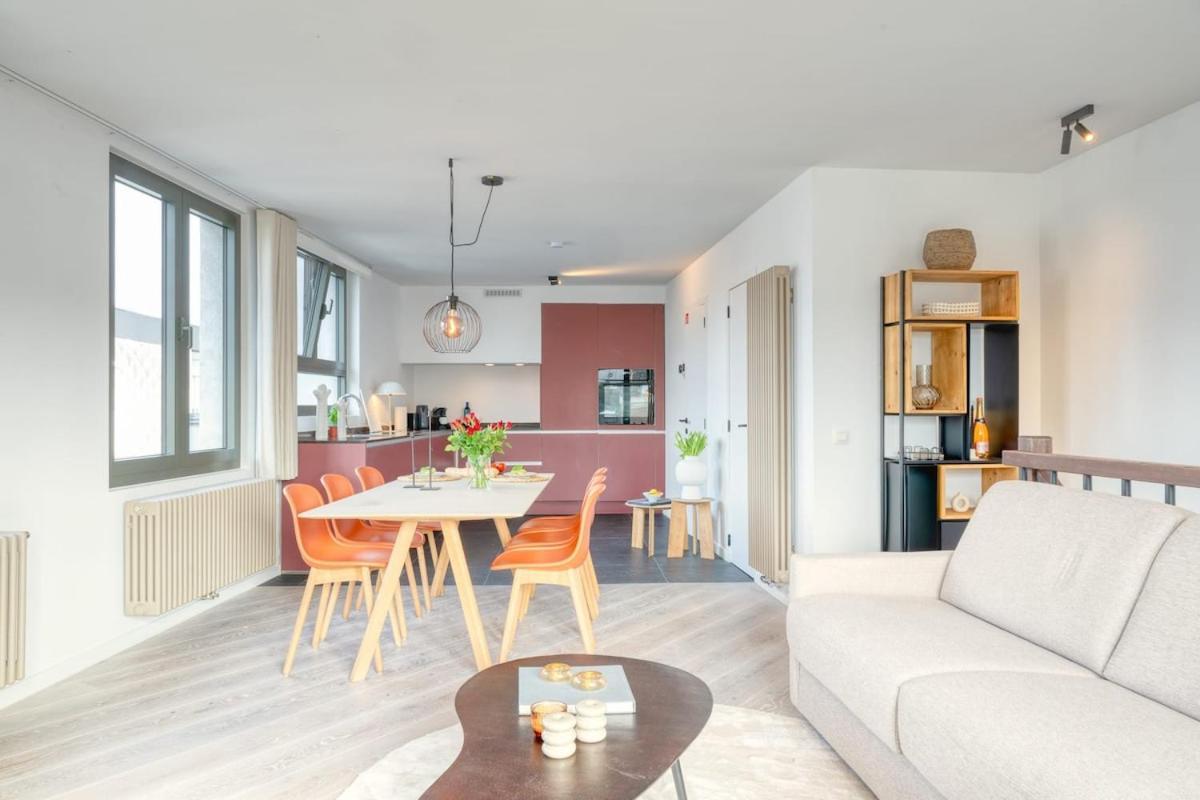2-br Getaway With Mas View Apartment