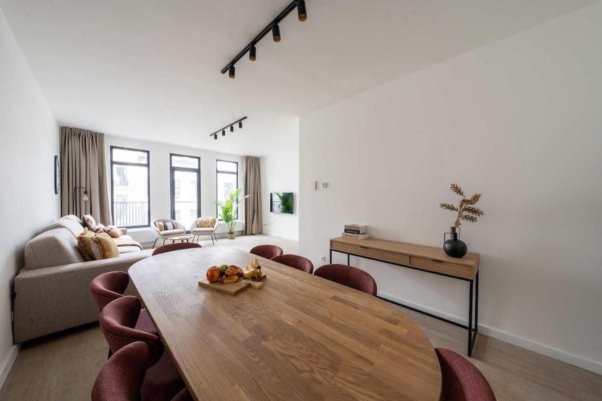 Apartment Spacious Getaway For 8 In *