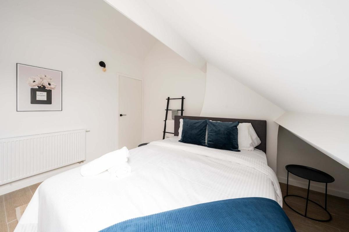 Apartment Inviting 5-person Duplex In Vibrant *