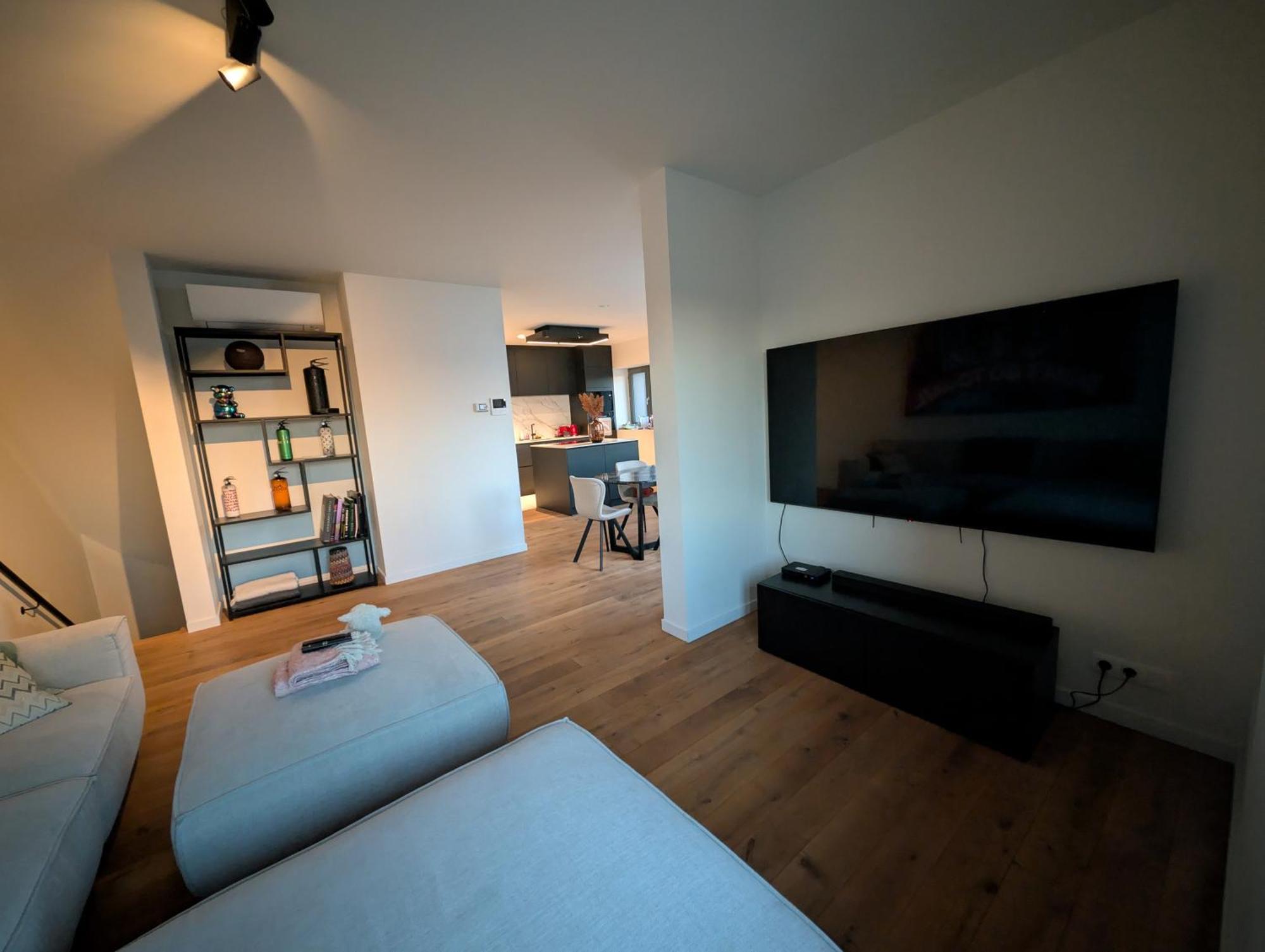 Apartment Luxury Duplex 2-story *
