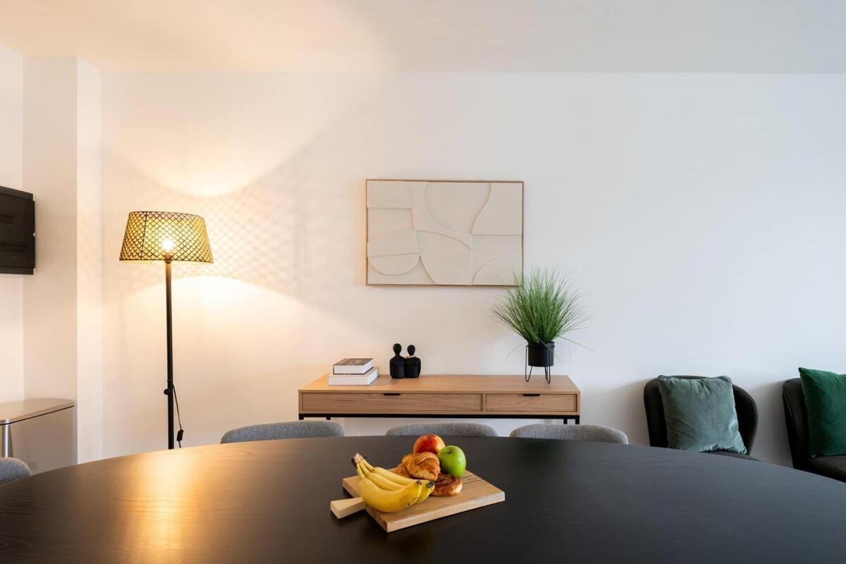 Stylish Duplex For 8 In Appartement *