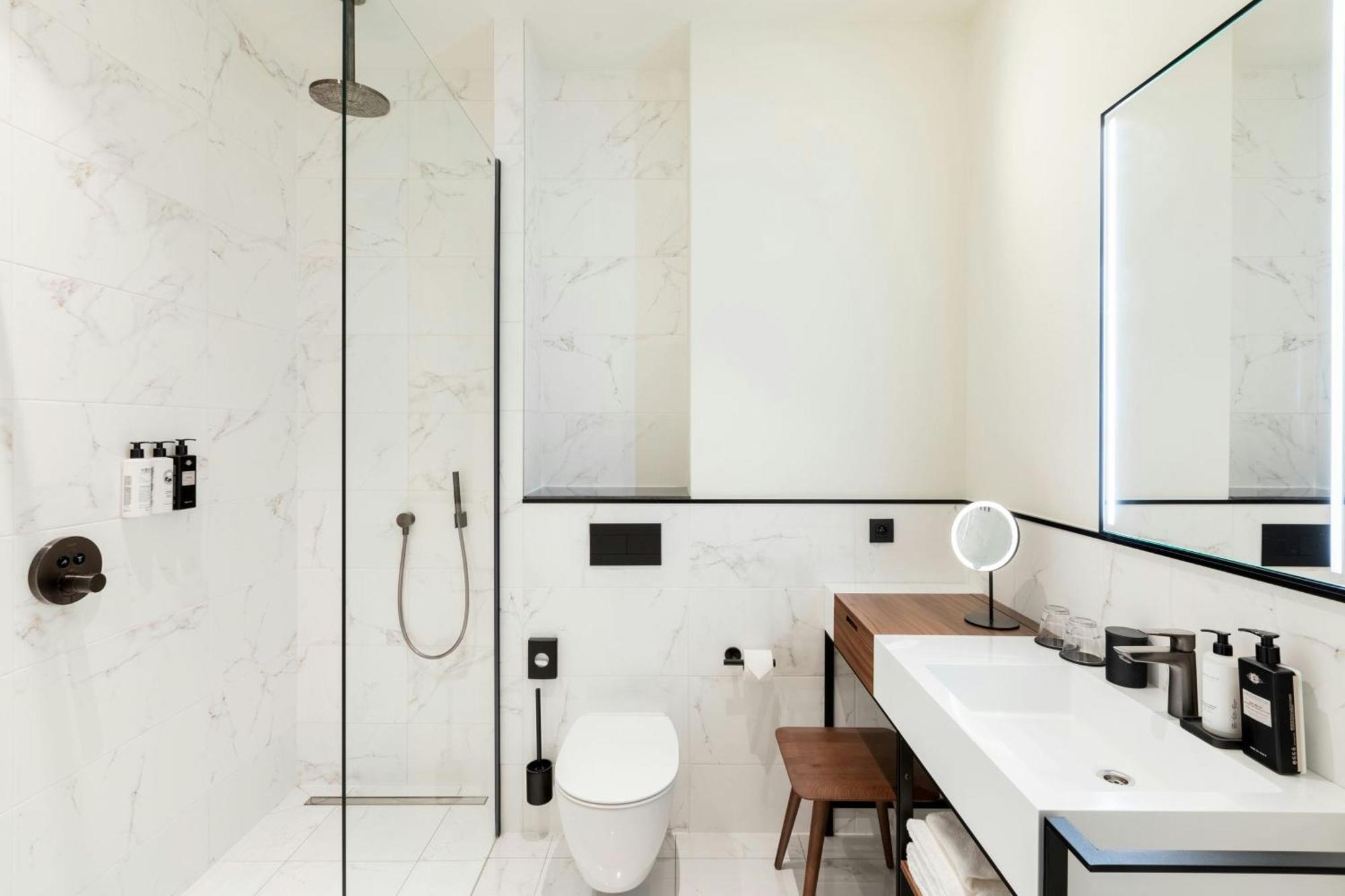 Sapphire House Antwerp, Autograph Collection By Marriott