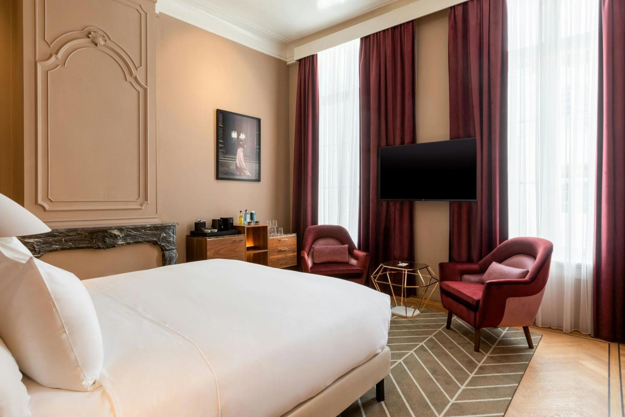 Sapphire House Antwerp, Autograph Collection By Marriott 5*