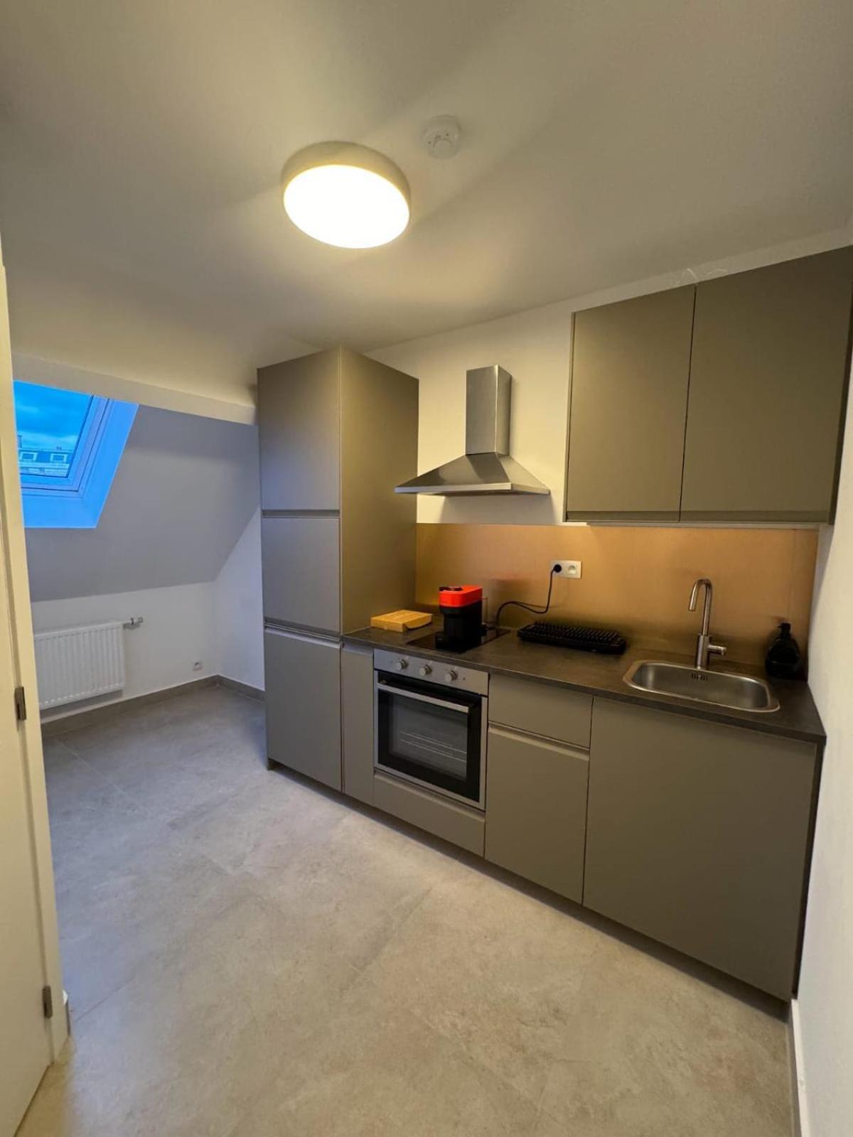 Luxury Suites Royal By Rikas Hotels Antwerp