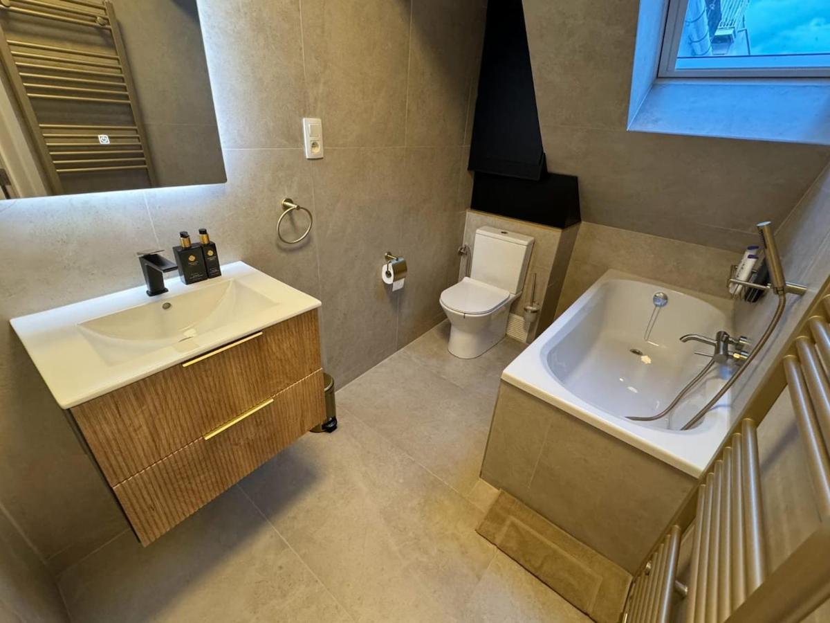 Luxury Suites Royal By Rikas Hotels Antwerp