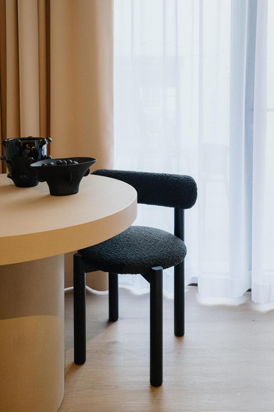 Hotel Raibu *