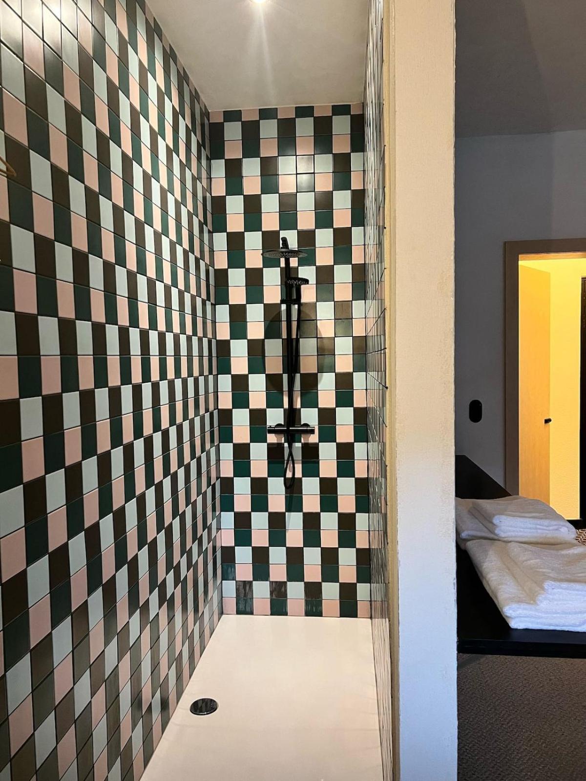 The Natienhuis Apartment *