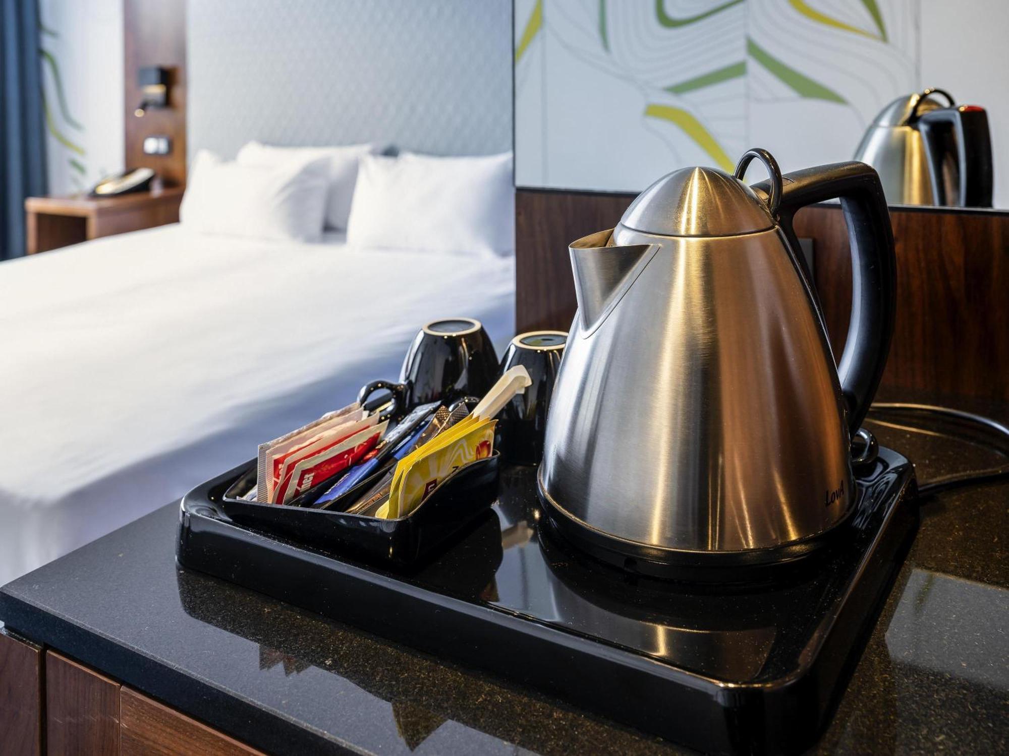 Mercure Centre Hotel