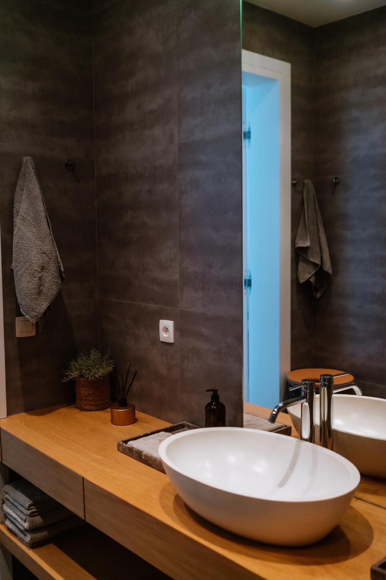 La Petite Design Flat In Antwerpen