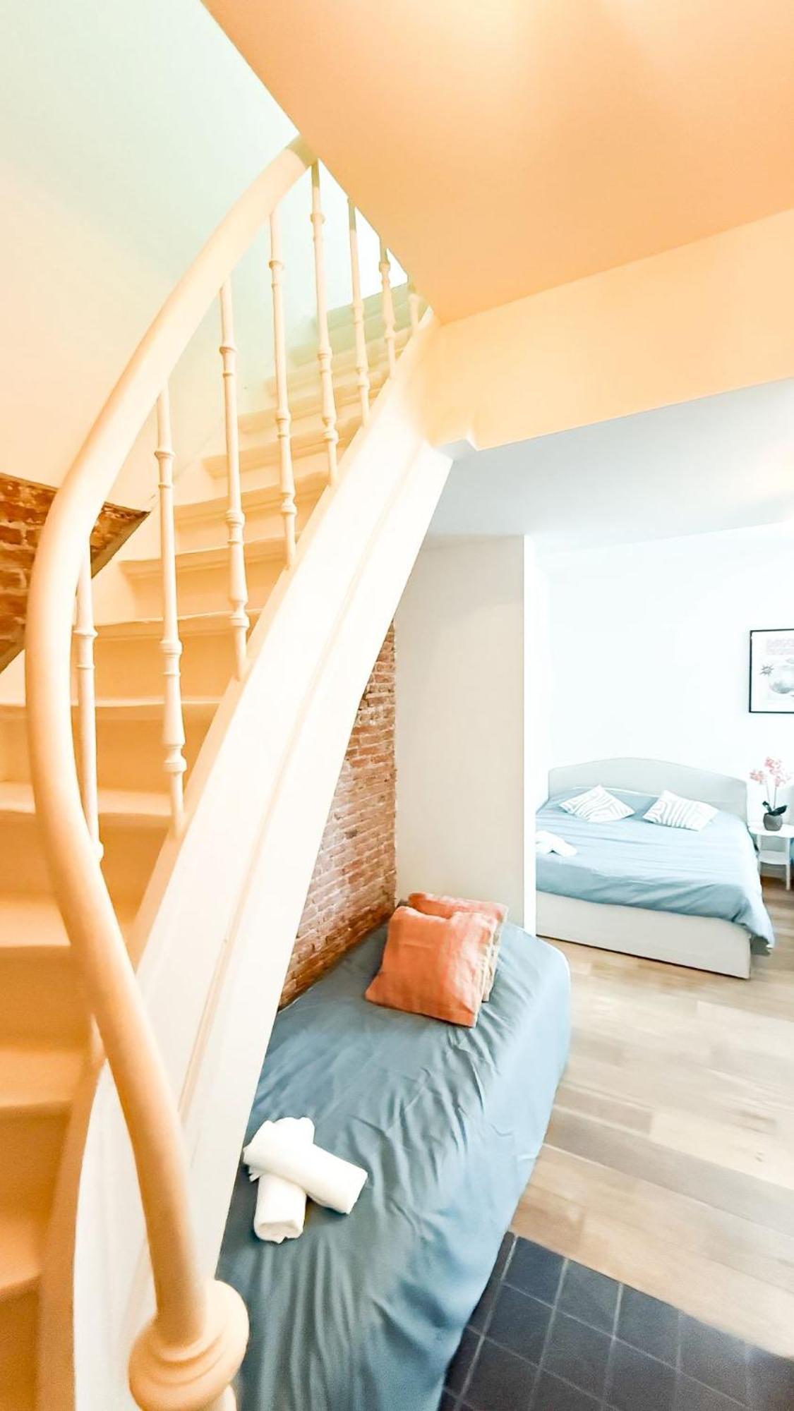 Stylish On The Waterfront Near Historic Center Vakantiehuis *