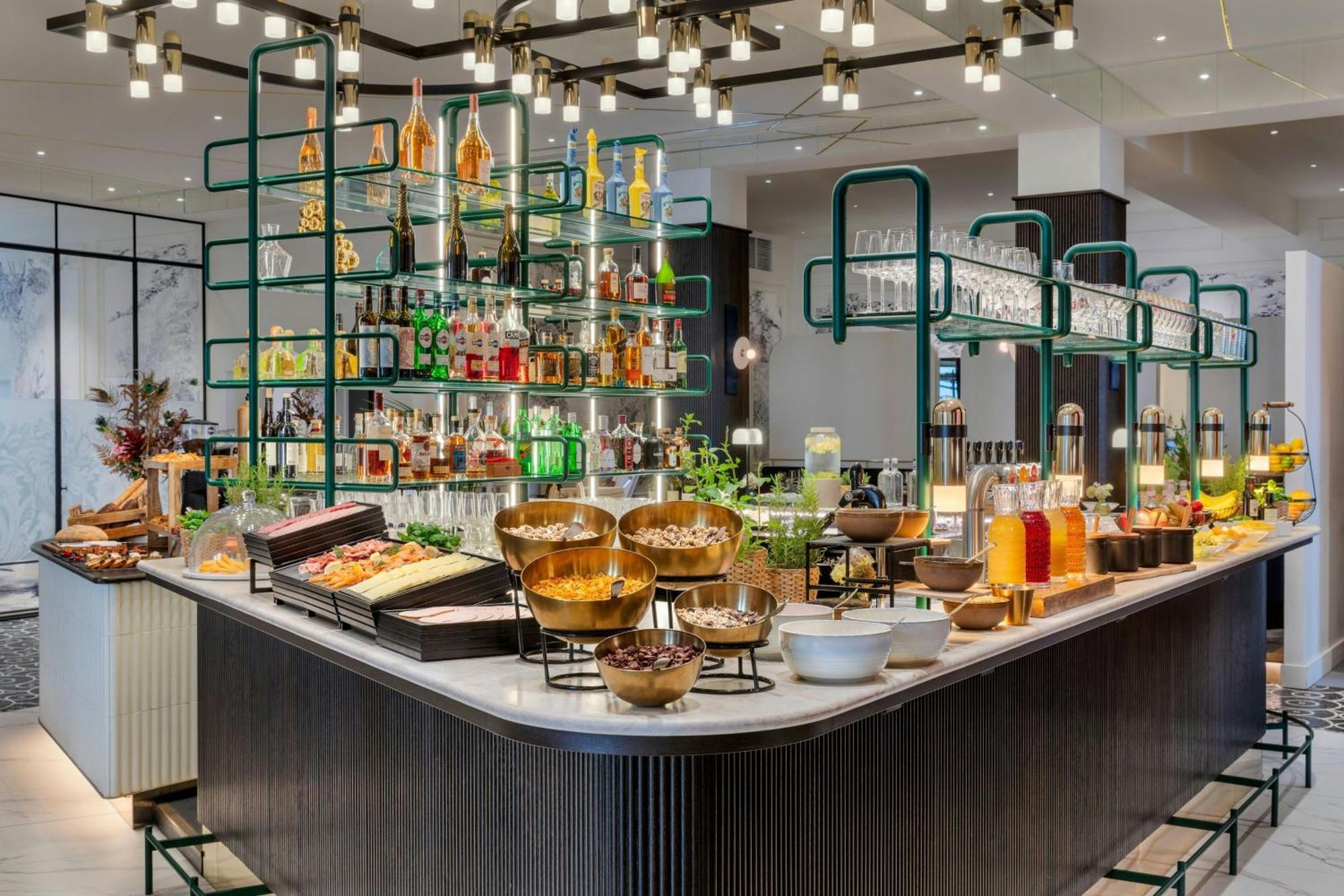 Sapphire House Antwerp, Autograph Collection 5*