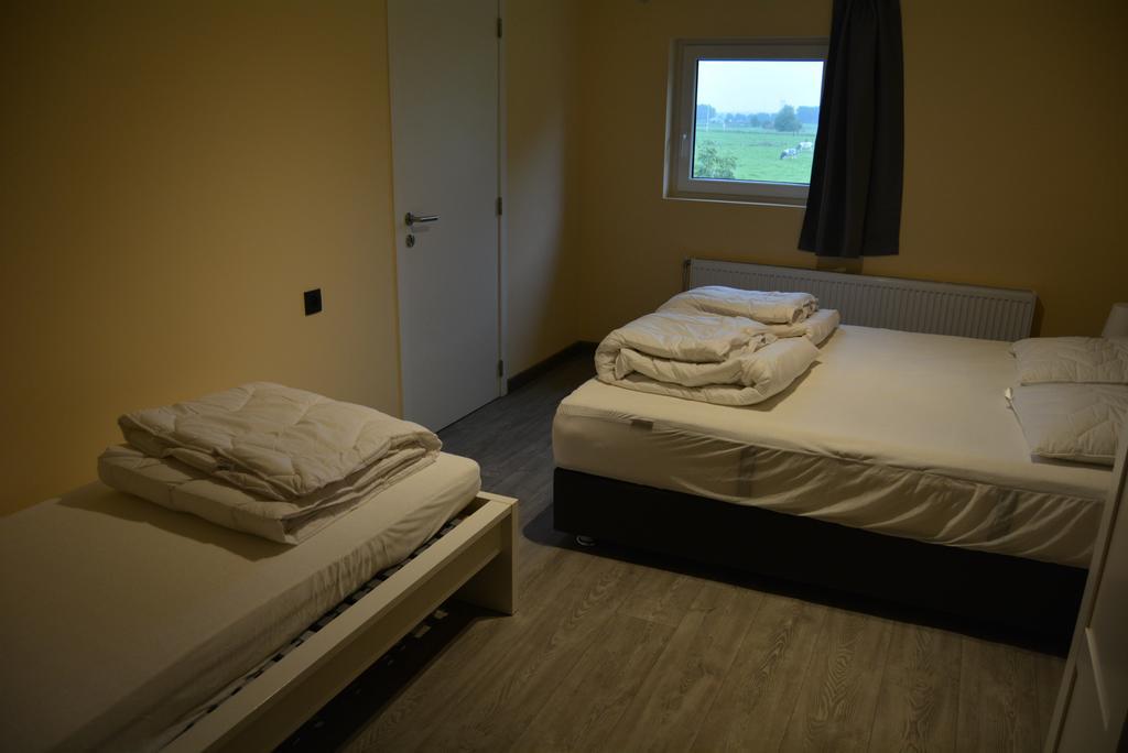 Vakantiewoning Monnikenhoeve Country house *